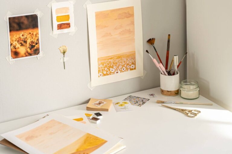 20 Art Journal Prompts to Inspire Your Creativity