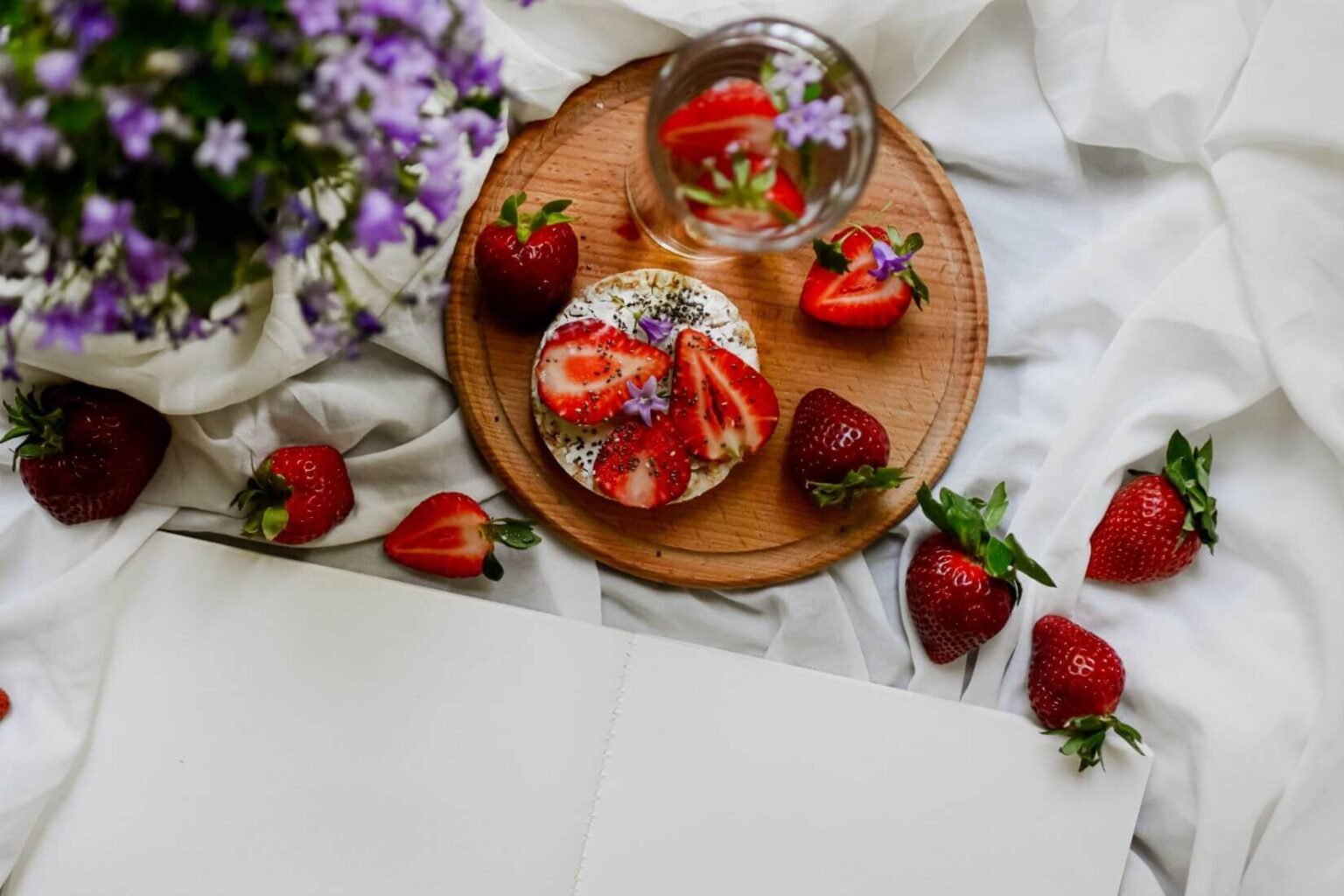 45 Mindful Eating Journal Prompts for Healthy Eating Habits